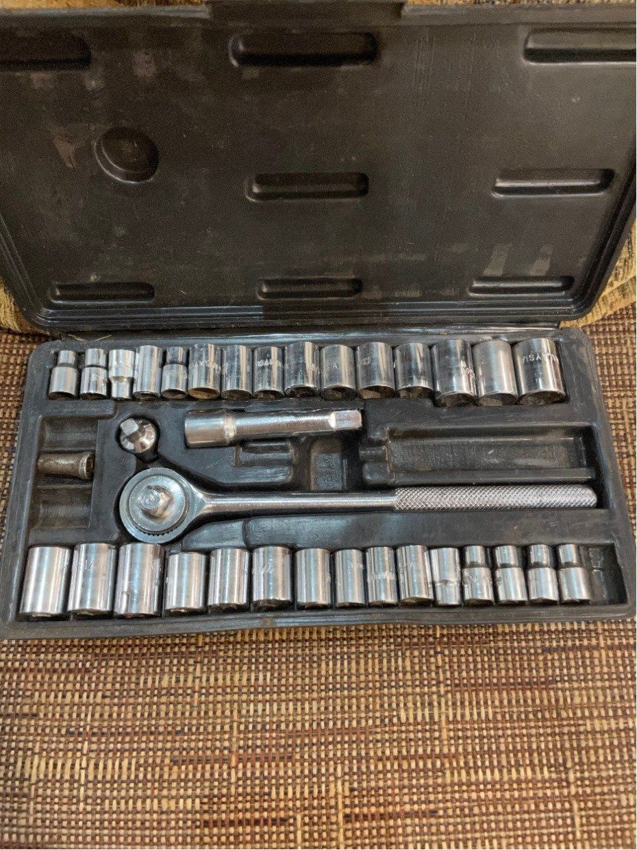 34pc Black Boxed Combination Ratchet Socket Set 3