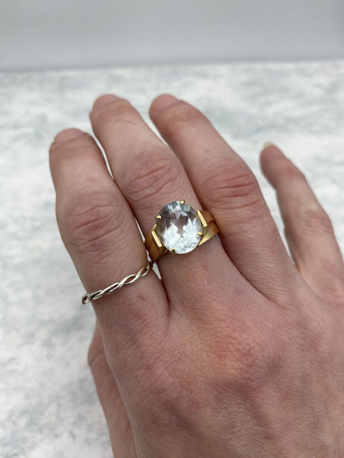 Ladies 14k Gold Large Oval Natural Aquamarine Ring w Floating Shoulder Structure 9