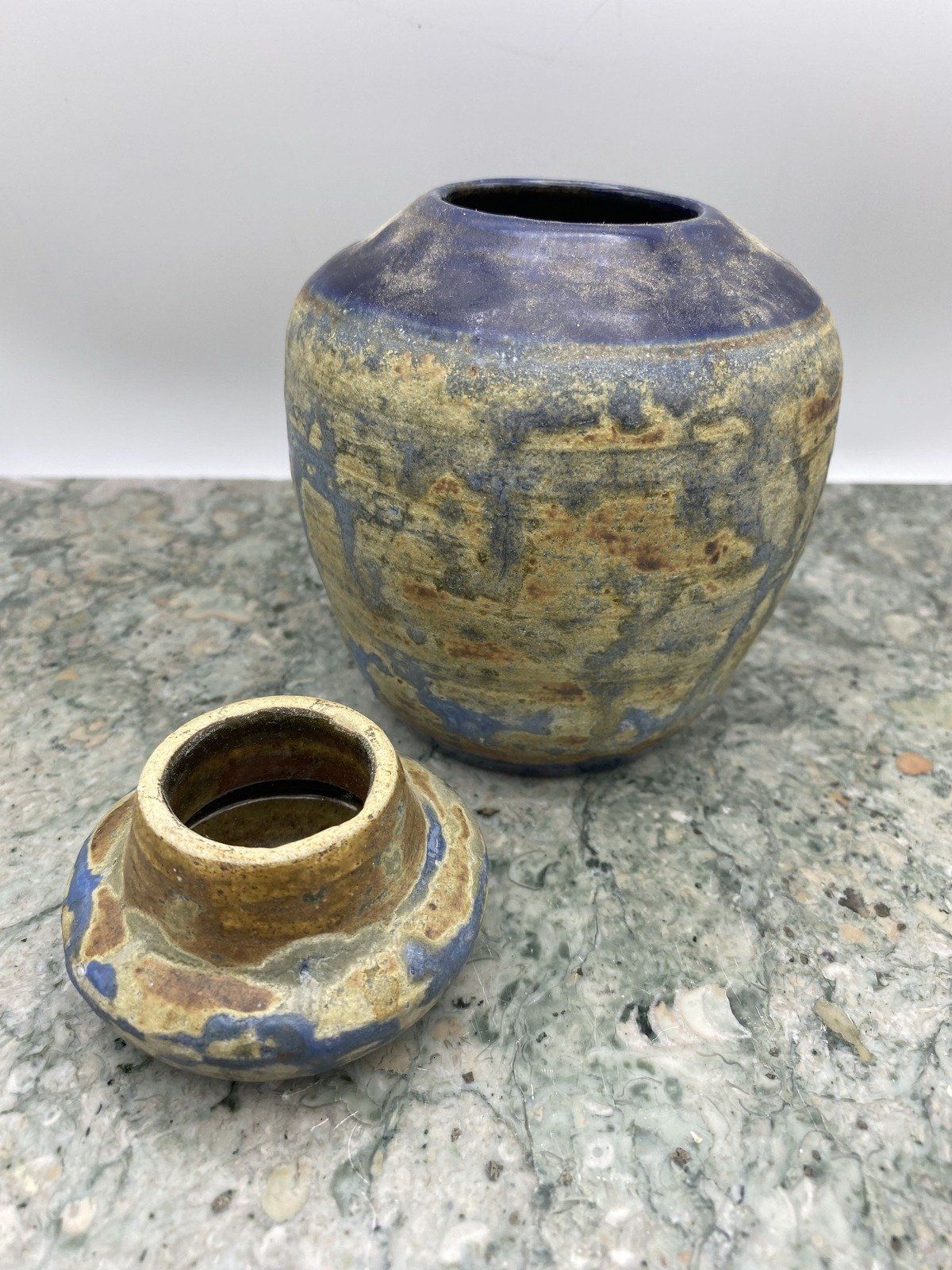 Signed Hand Thrown Singley Pottery Jar Vase #1059 2