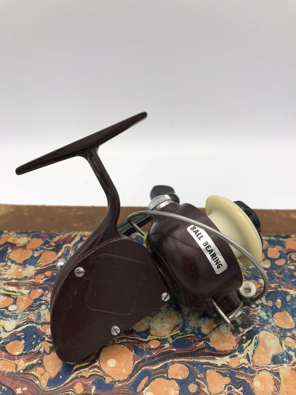 Vintage Shakespeare No.2052 DA Fishing Reel 2