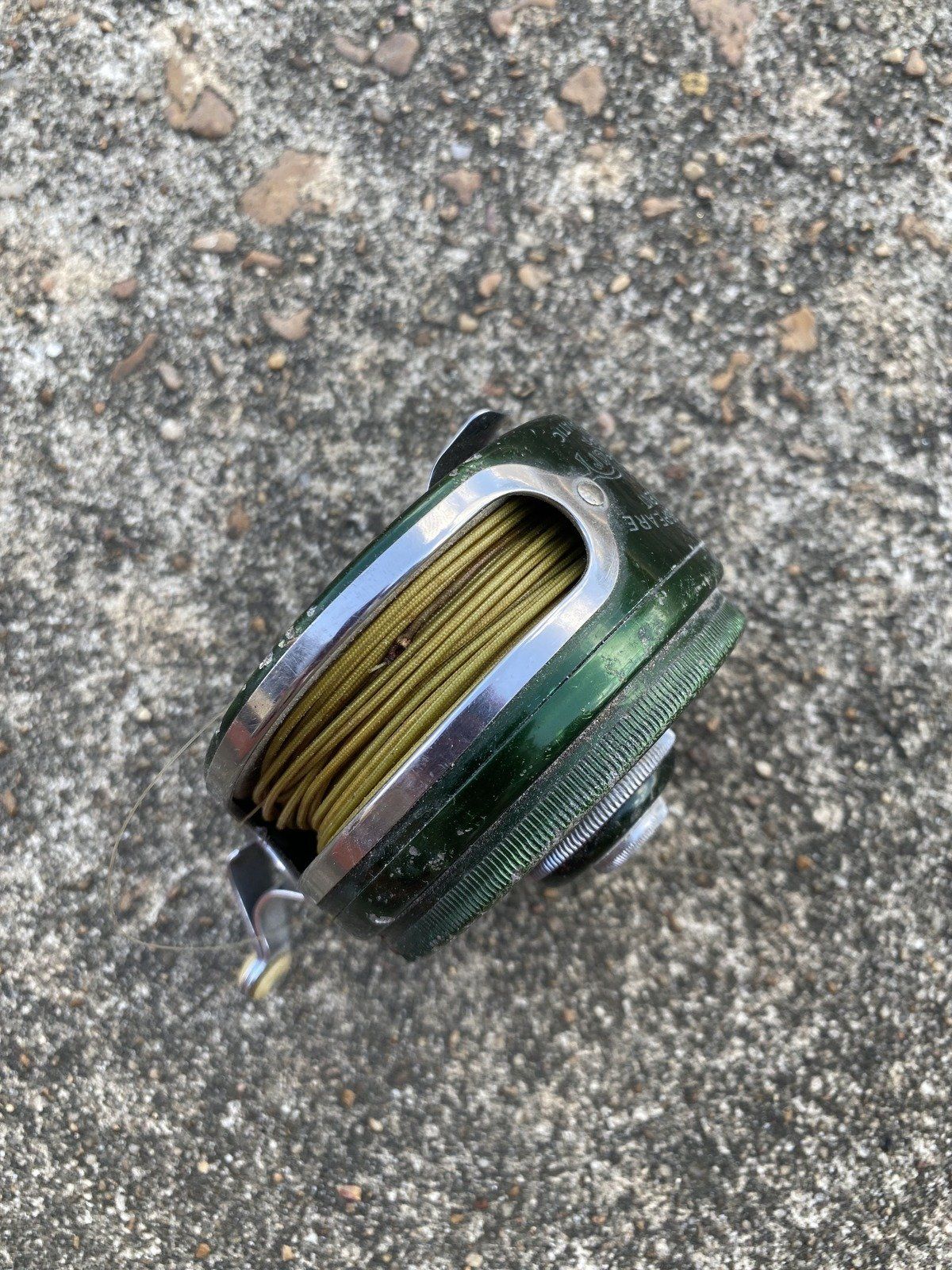 Vintage Shakespeare Silent Automatic Tru-Art No.1835 Model GD Fly Green Reel 9