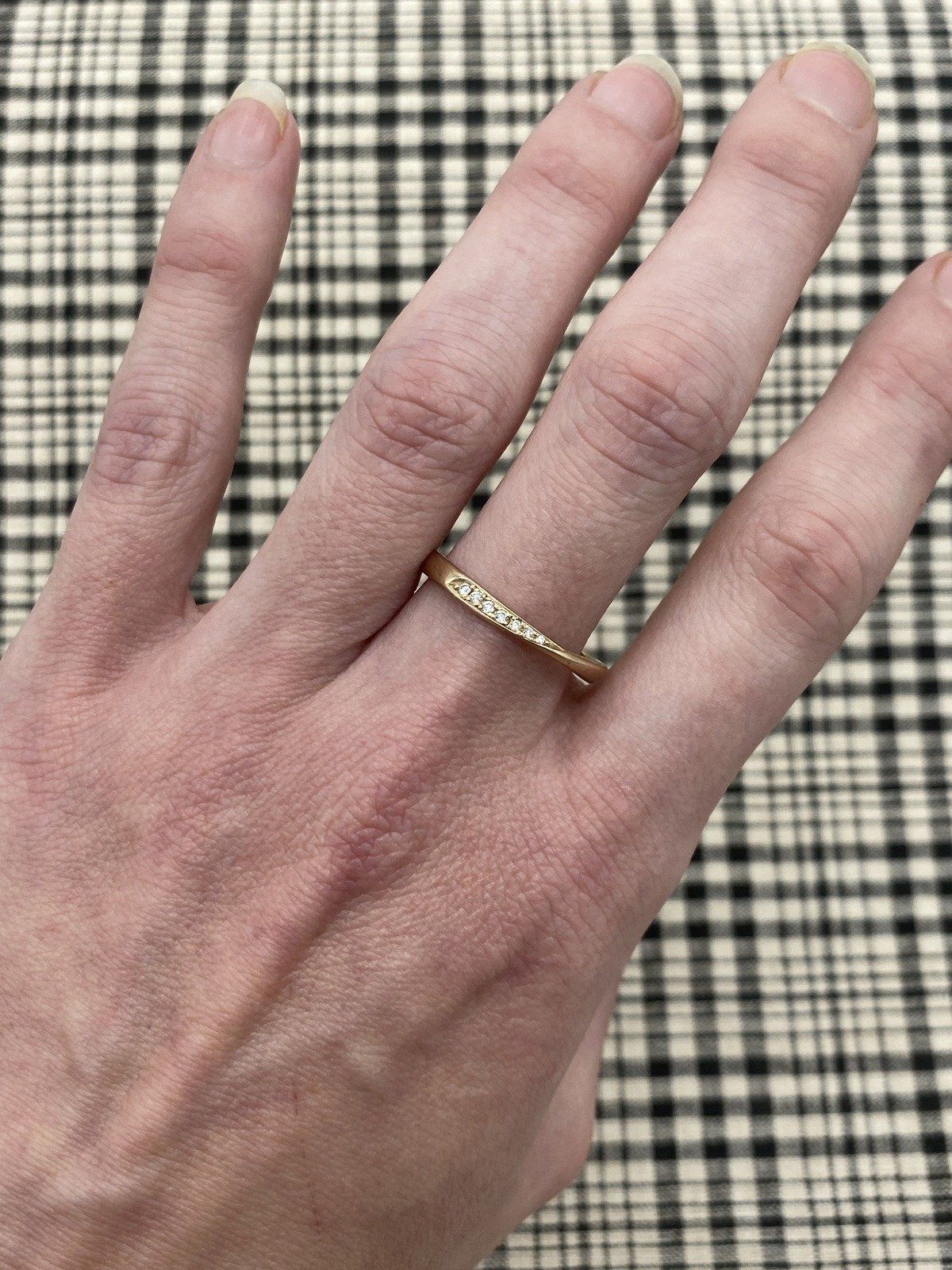 18k Rose Gold Tapered Wave Diamond Ring Band 4