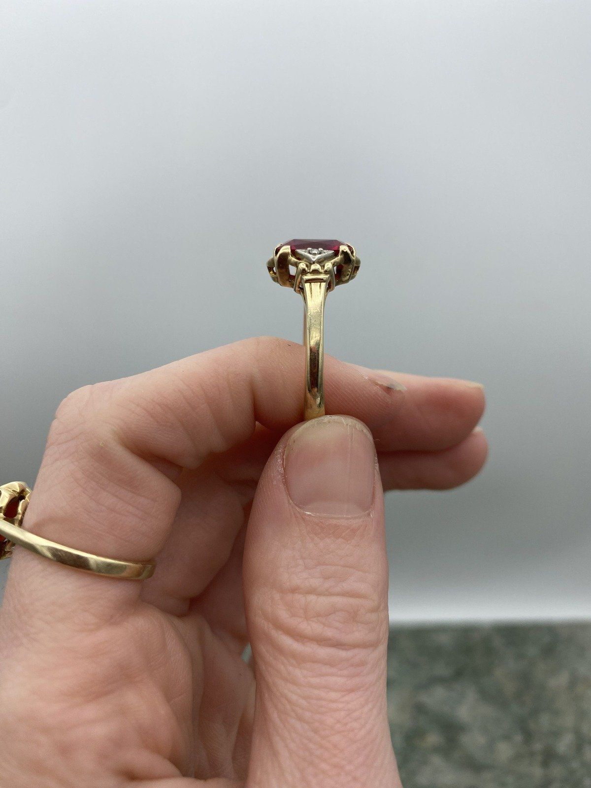 Men's Antique 14k Gold Ruby Red Glass Ring w Handsome Setting + Diamond Shoulder Detail #3132 7