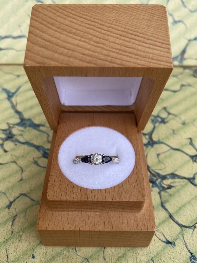 14k White Gold Modern .50ct Diamond Engagement Ring w Pear Cut Sapphire Accents + Diamond Shoulder + Shank Details. Sz 6.75 2