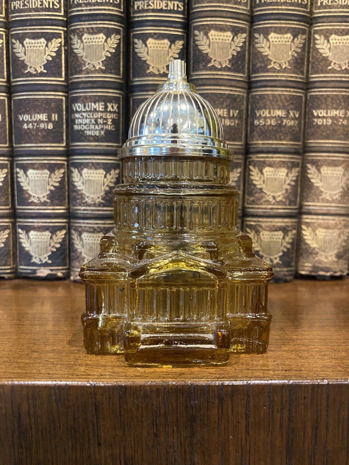 Vintage Collectible Avon US Capitol Building Glass Bottle (No Flag) 6