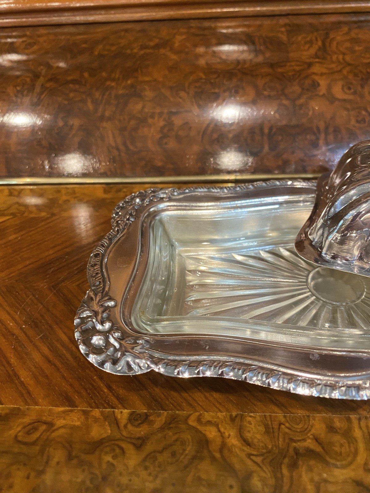 Vintage Ornamental Silver Plated Butter Dish w Glass Insert 4
