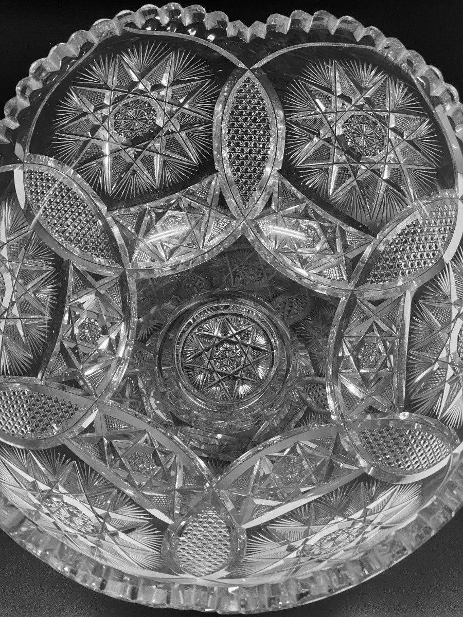 Meridan Punch Bowl and Base 2