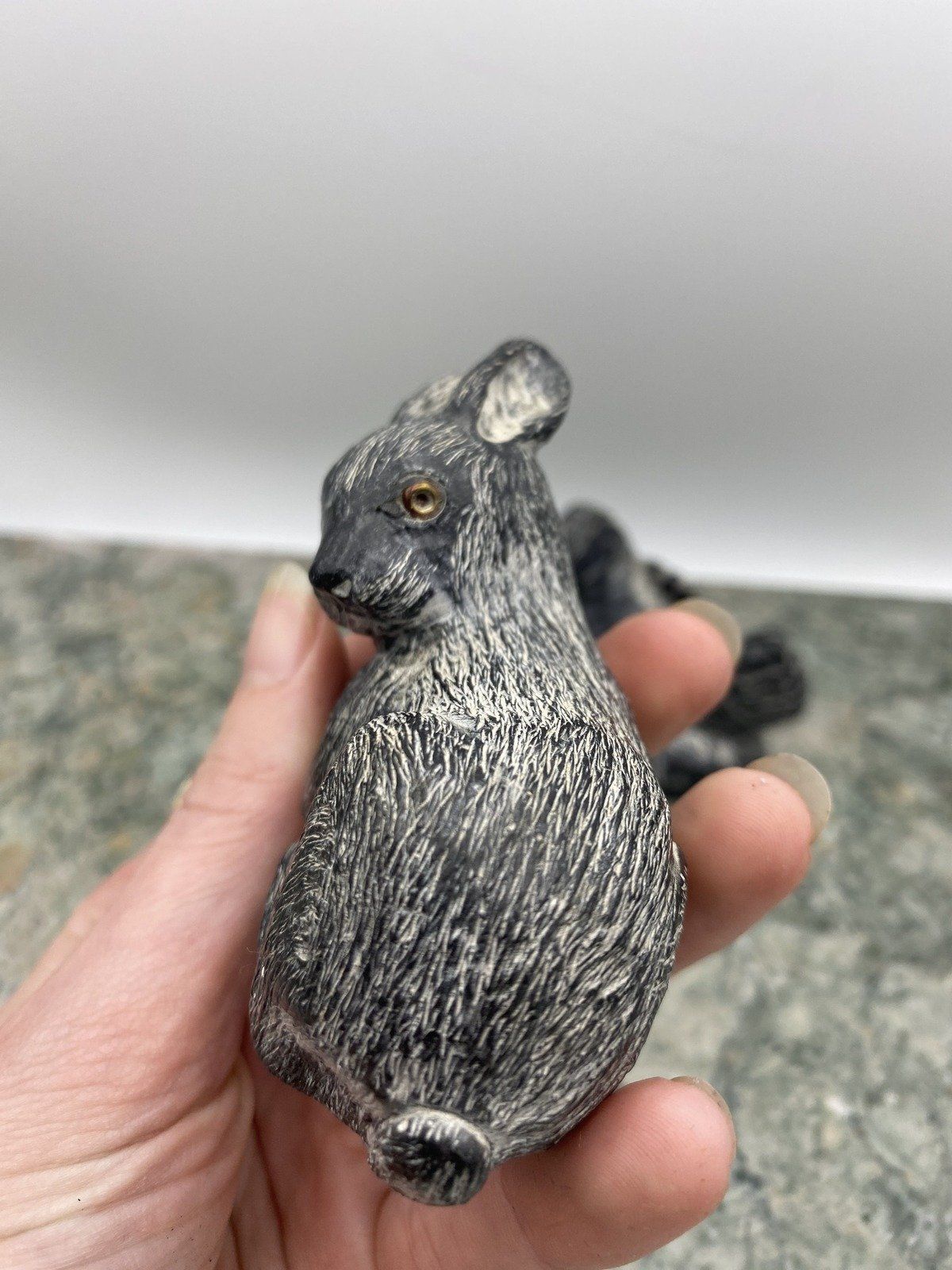 Carved Black Soapstone Wolf Studios Canada Animal Figurines #1131 2