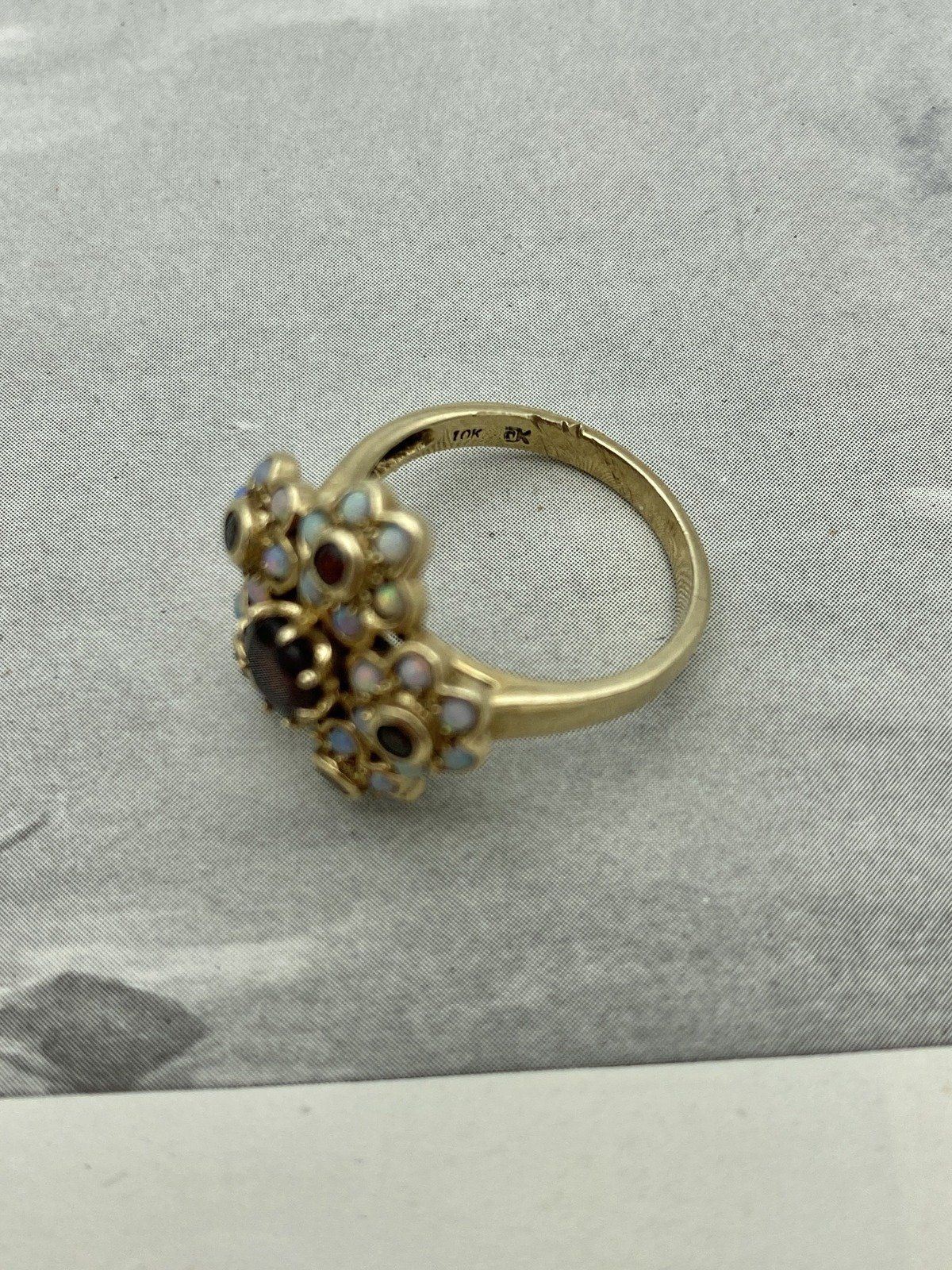 Vintage c.1940s/50s 10k Gold Micro Opal Florette + Garnet Cluster Ring 4