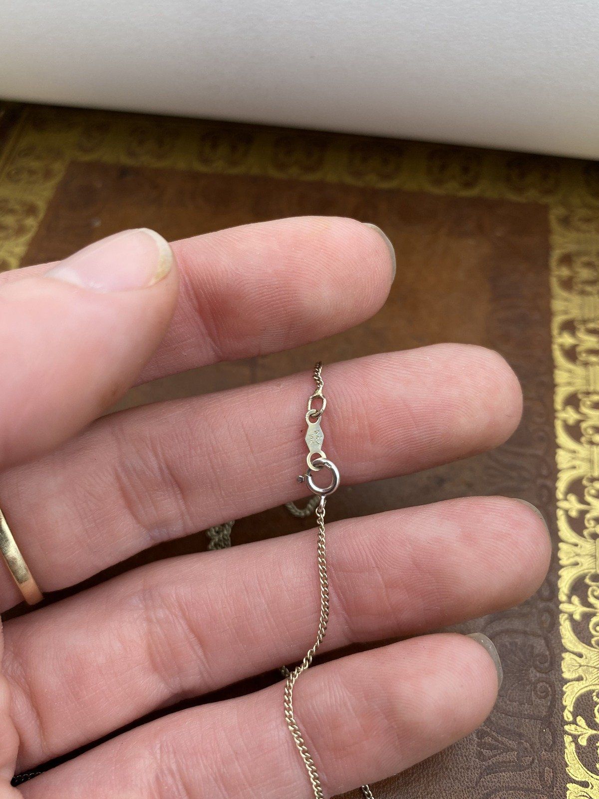 Antique 14k White Gold .25ct Diamond Buttercup 18 Necklace 5