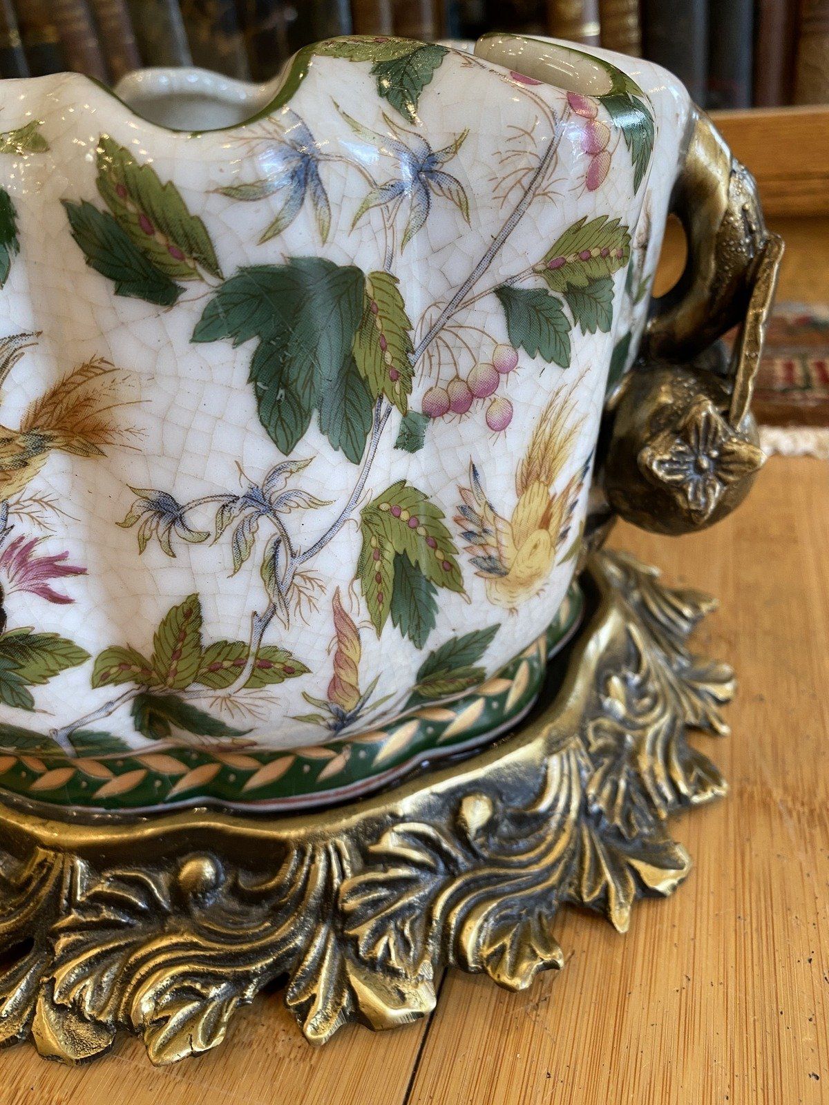Antique Inspired Oriental Bird's Nest Foot Bath 2