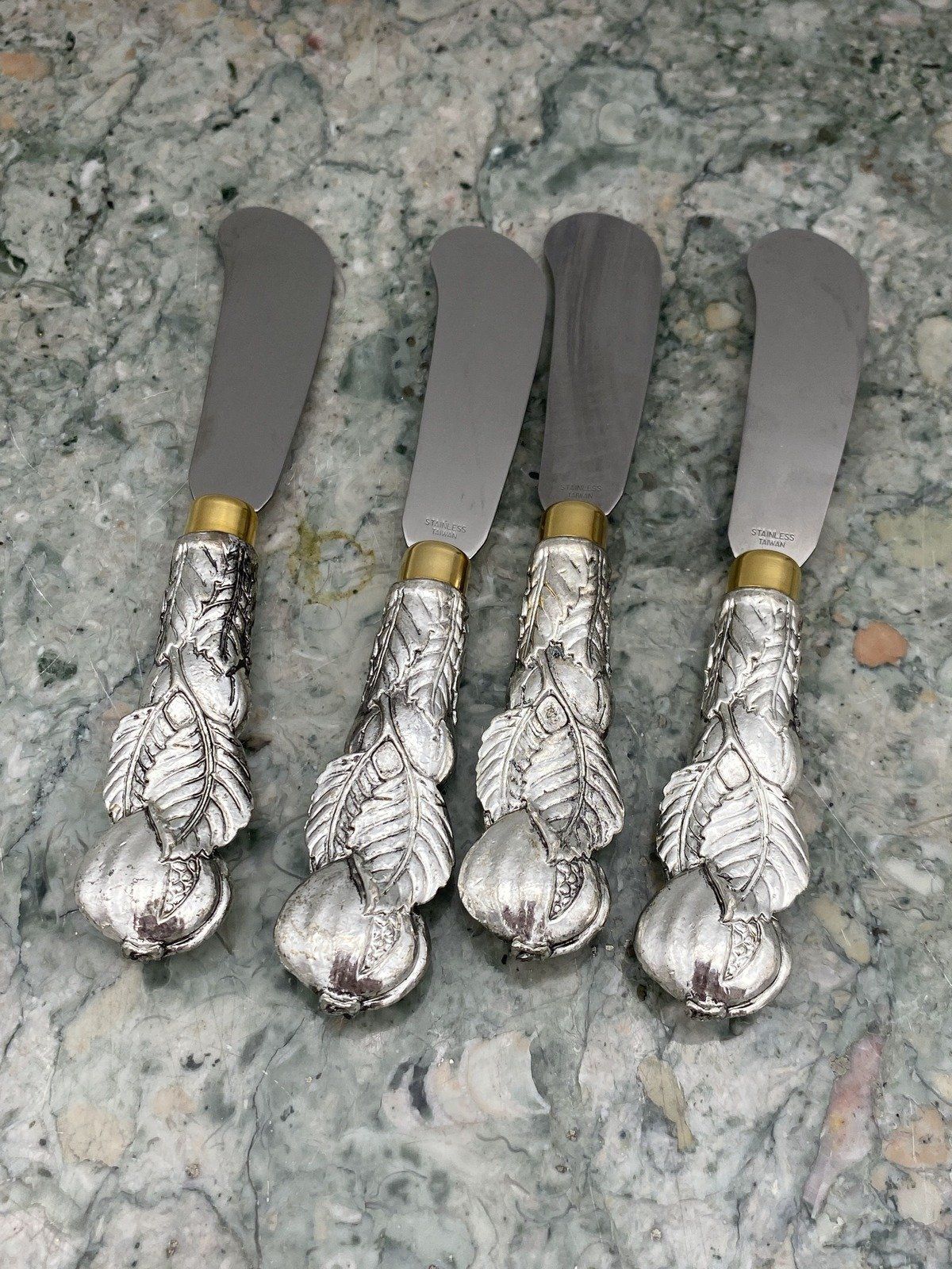 Set of 4 Arthur Court c.1988 Figural Fruit Handled Spreading Knives
