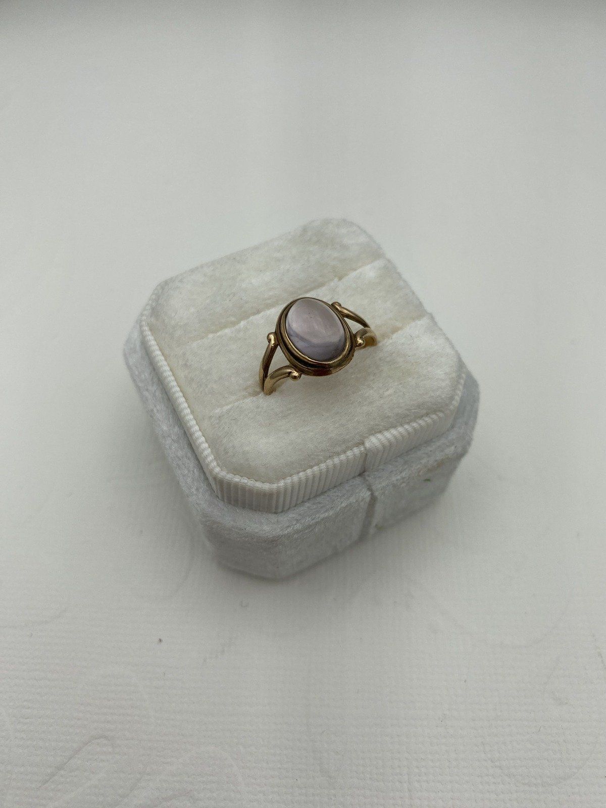 Antique Victorian 14k Rose Gold Faintly Amethyst Bezel Cab Cut Ring w Spilt Shoulders 3