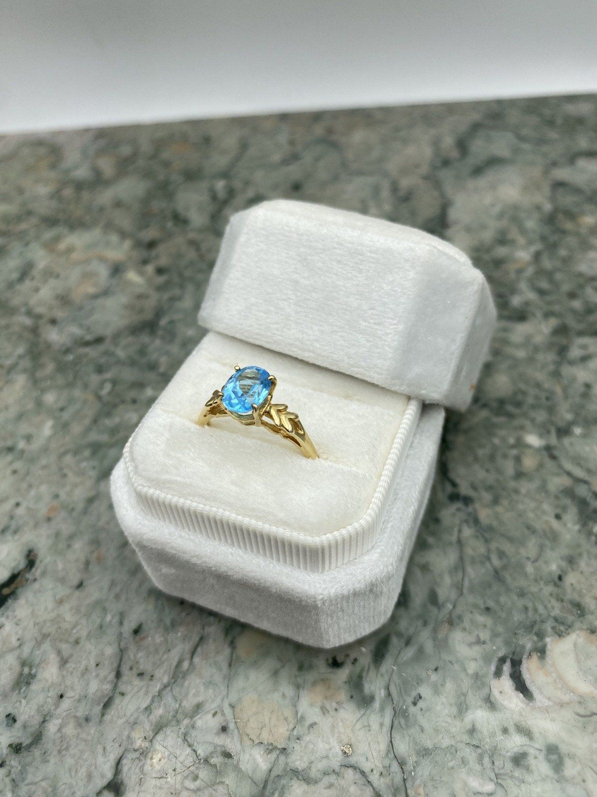 14k Gold Oval Cut Blue Topaz Solitaire Ring w Angular Shoulder Detail 6