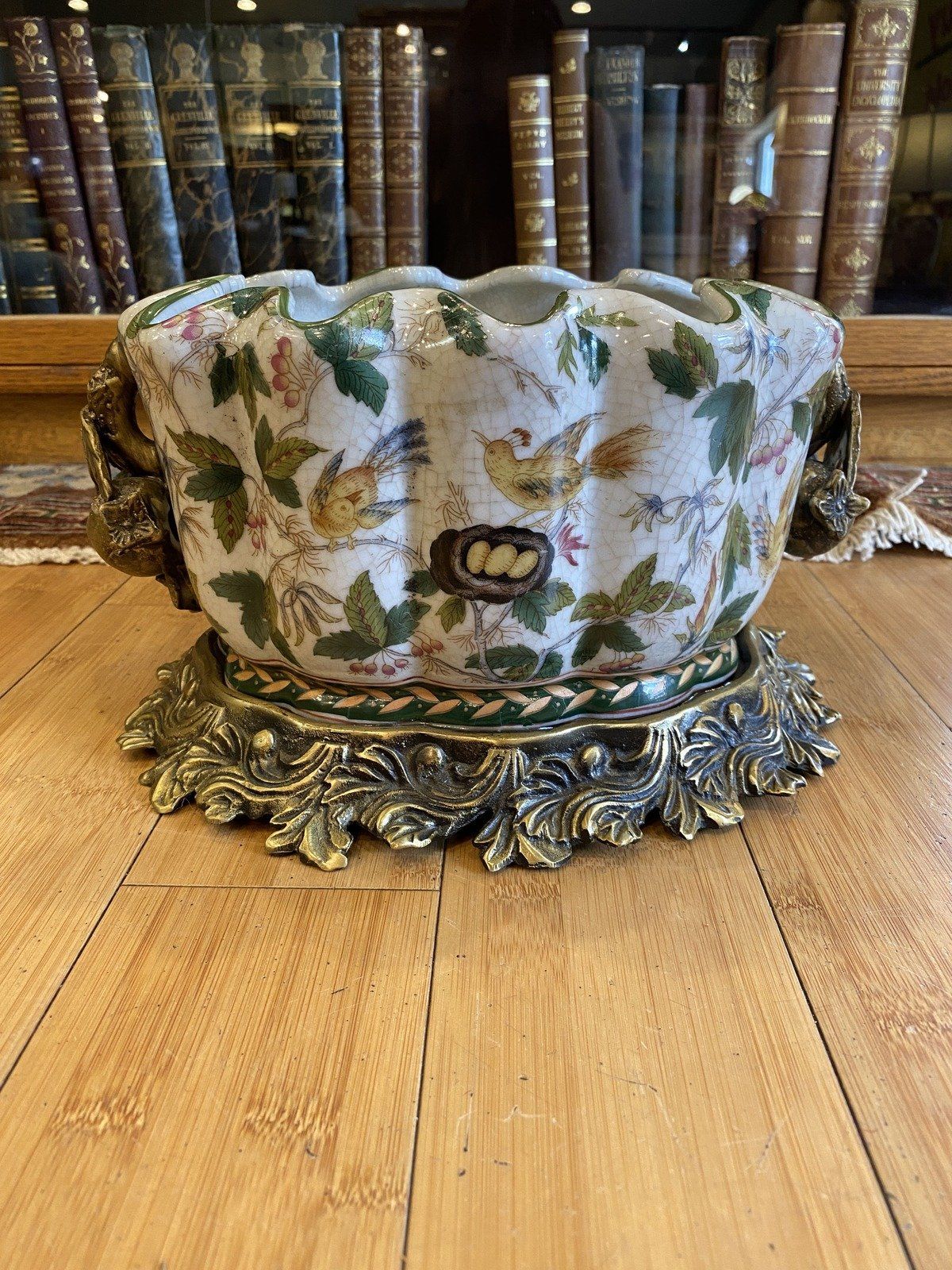 Antique Inspired Oriental Bird's Nest Foot Bath