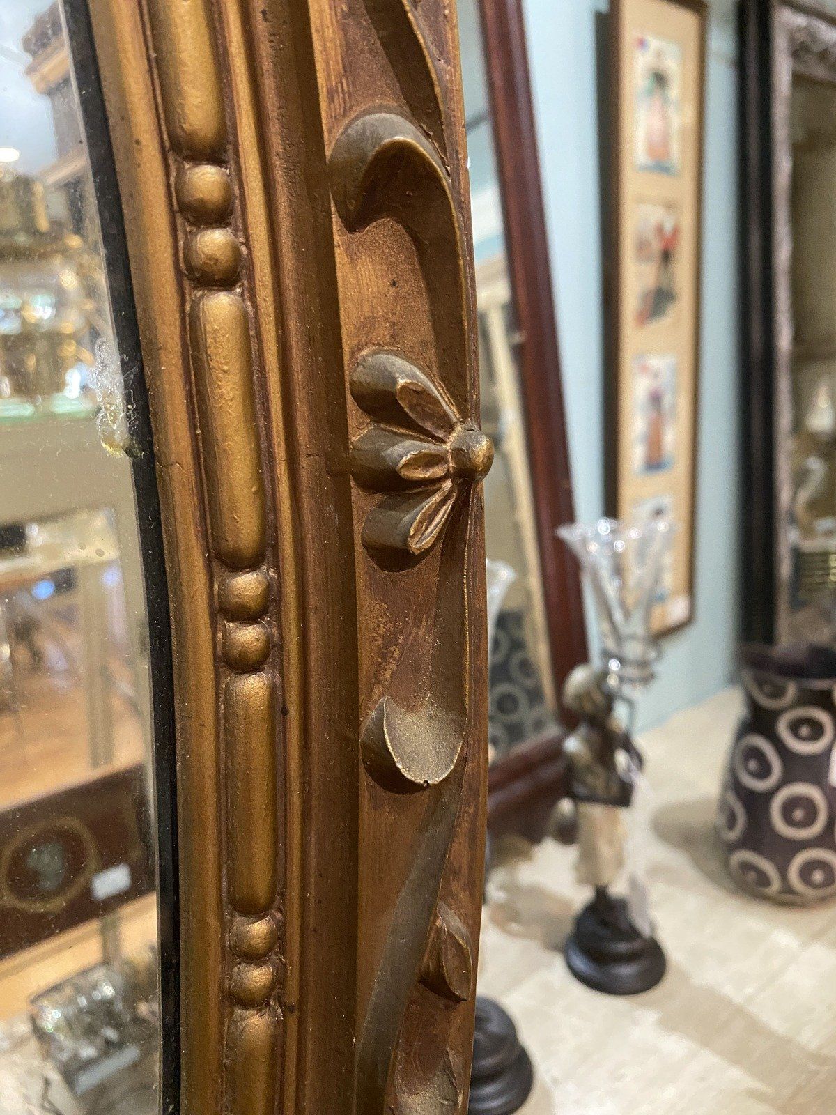 Large Oval Vintage Mirror w Molded Frame (36.5x18.5) 6