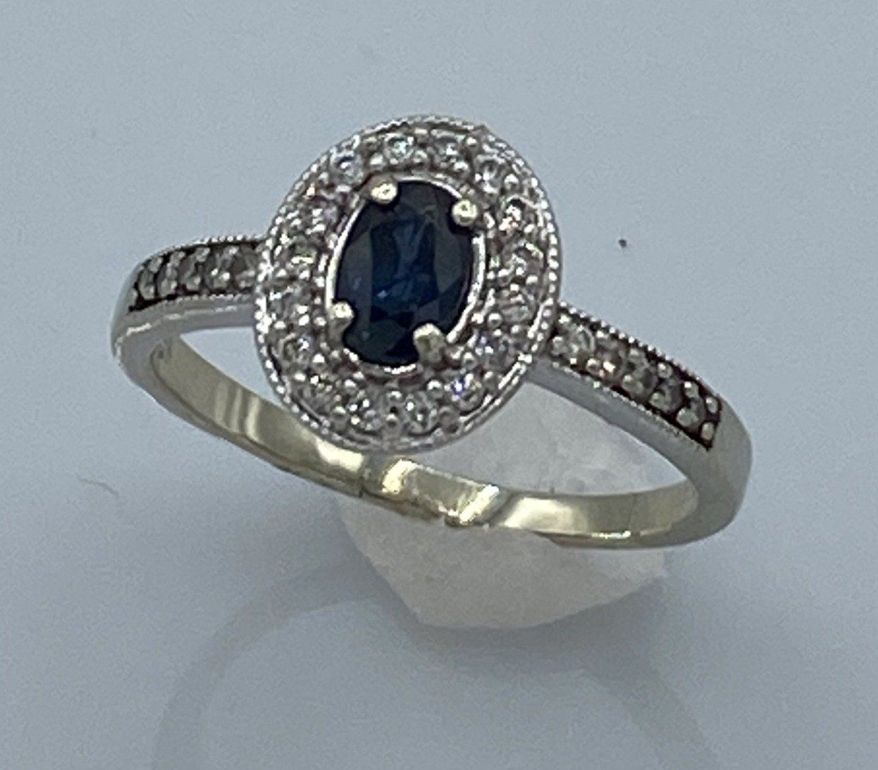 14k White Gold Diamond Ring with Dark Blue Sapphire Center Gemstone Size 8 1/4