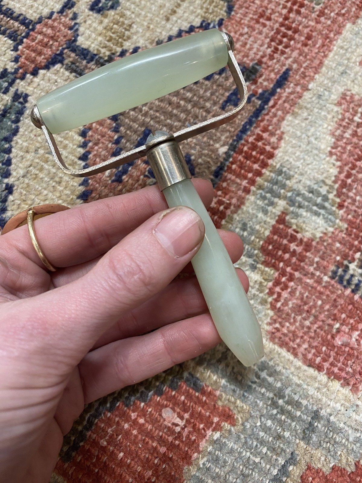 Genuine Chinese Jade Face Roller Wellness Tool 3