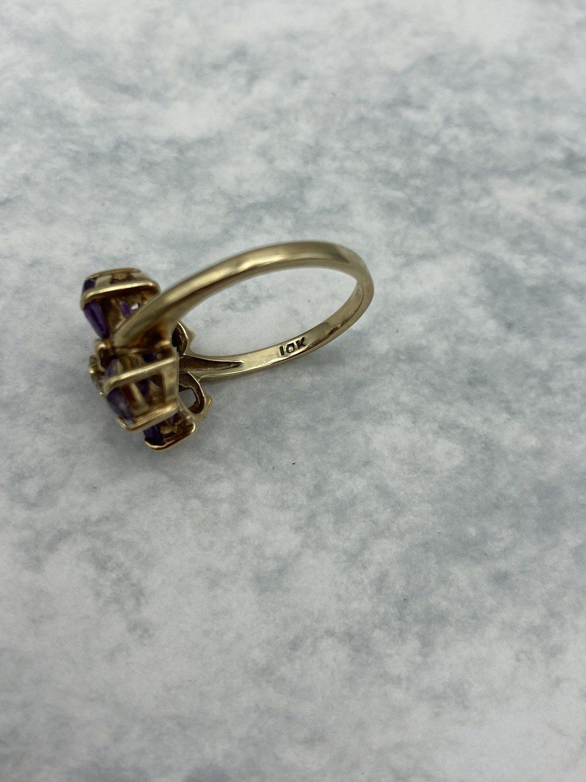 Vintage c.1950s 10k Gold 4 Petal Amethyst + Diamond Clover Ring w Brushed Leaf Secondary Detail 8
