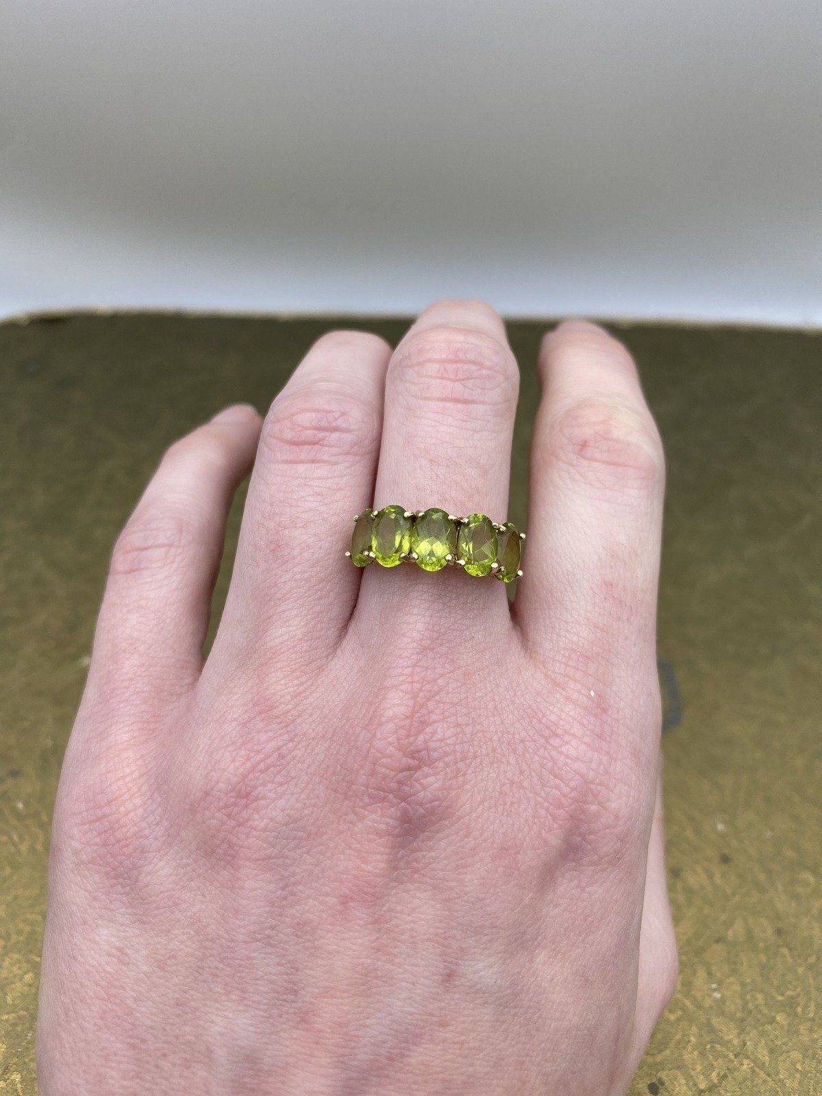 10k Gold Oval Faceted Peridot Ring Band #2163 5