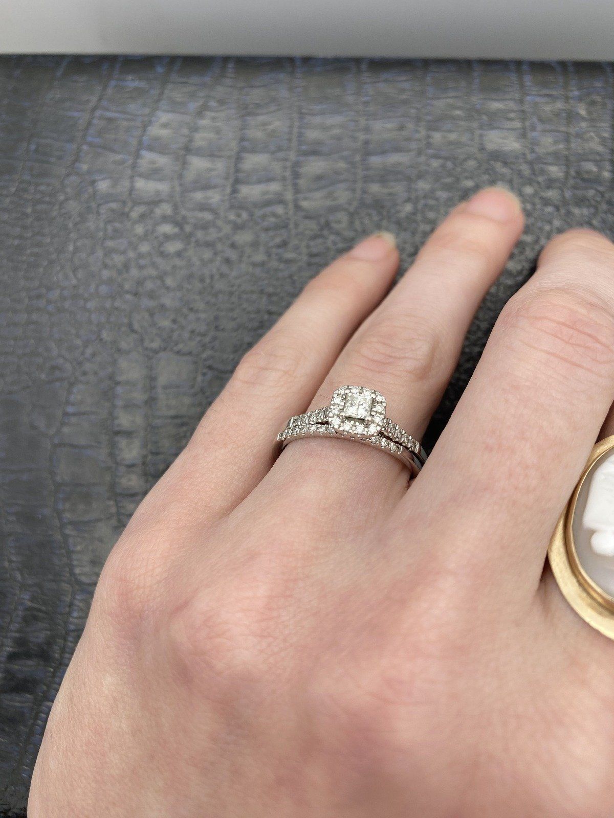 14k White Gold .24ct Center Princess Cut Diamond Engagement Ring Set 3