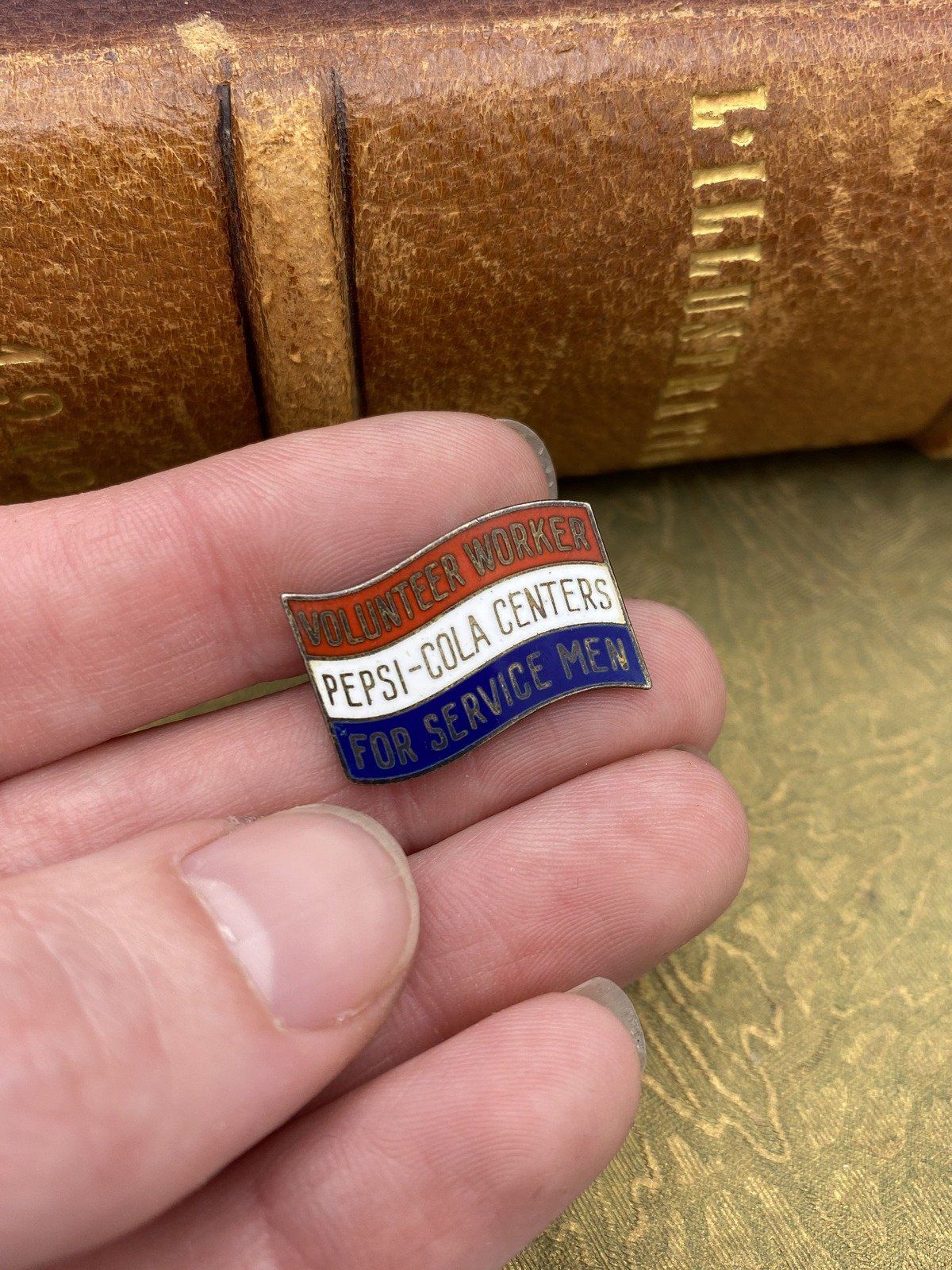 Rare WWII Era c.1940s Sterling Silver + Enamel Volunteer Workers Pepsi-Cola Centers For Service Men Patriotic Flag Lapel Pin 6