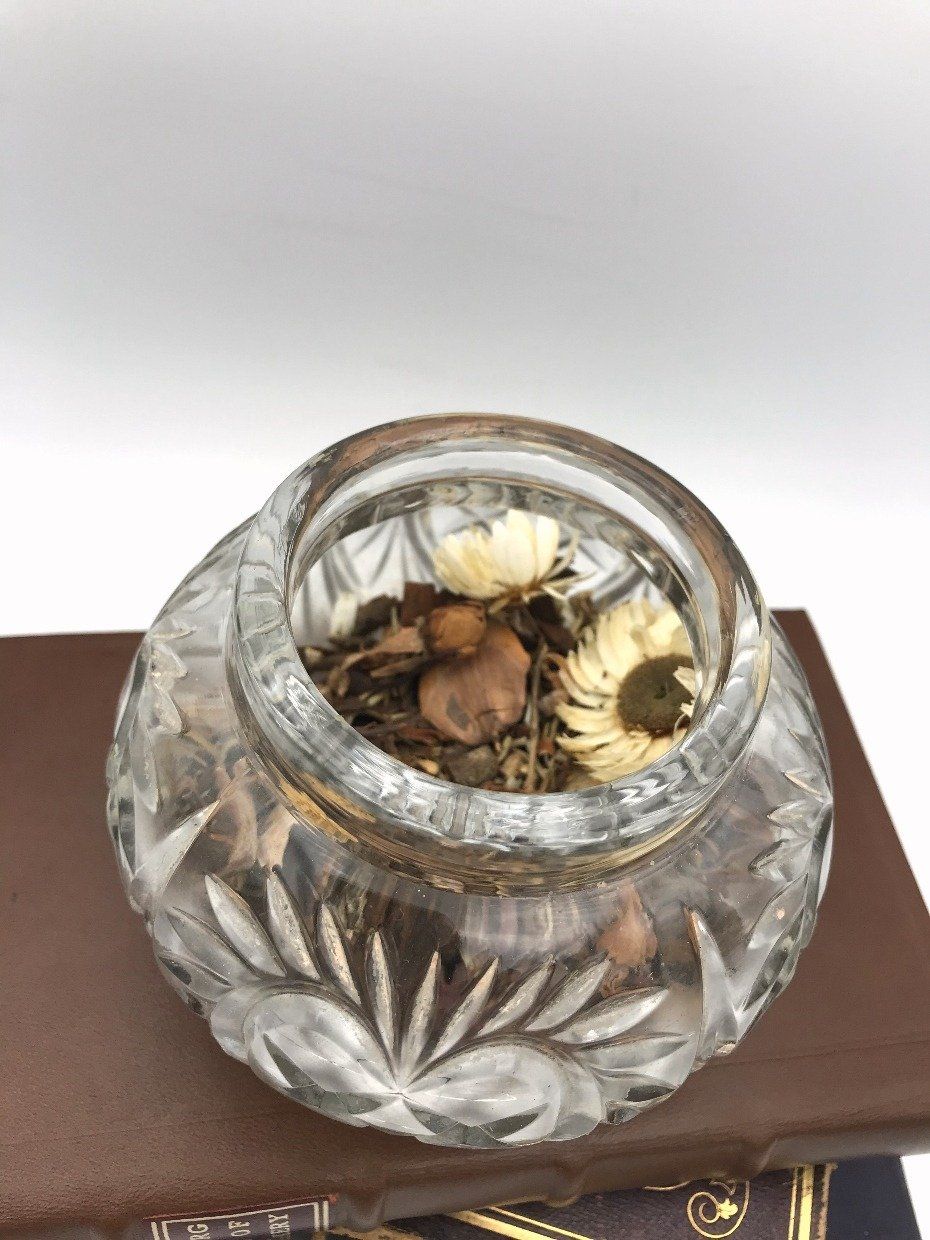 Pressed Glass Fairy Light Votive Holder w Dry Potpourri 3