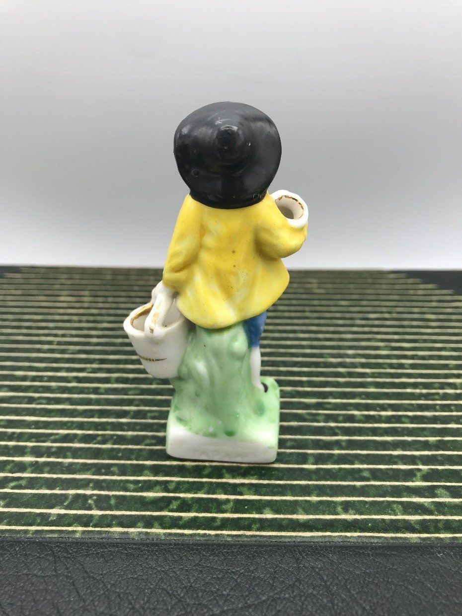 Occupied Japan Porcelain Colonial Gal w Milk Pail Mini Figurine 2