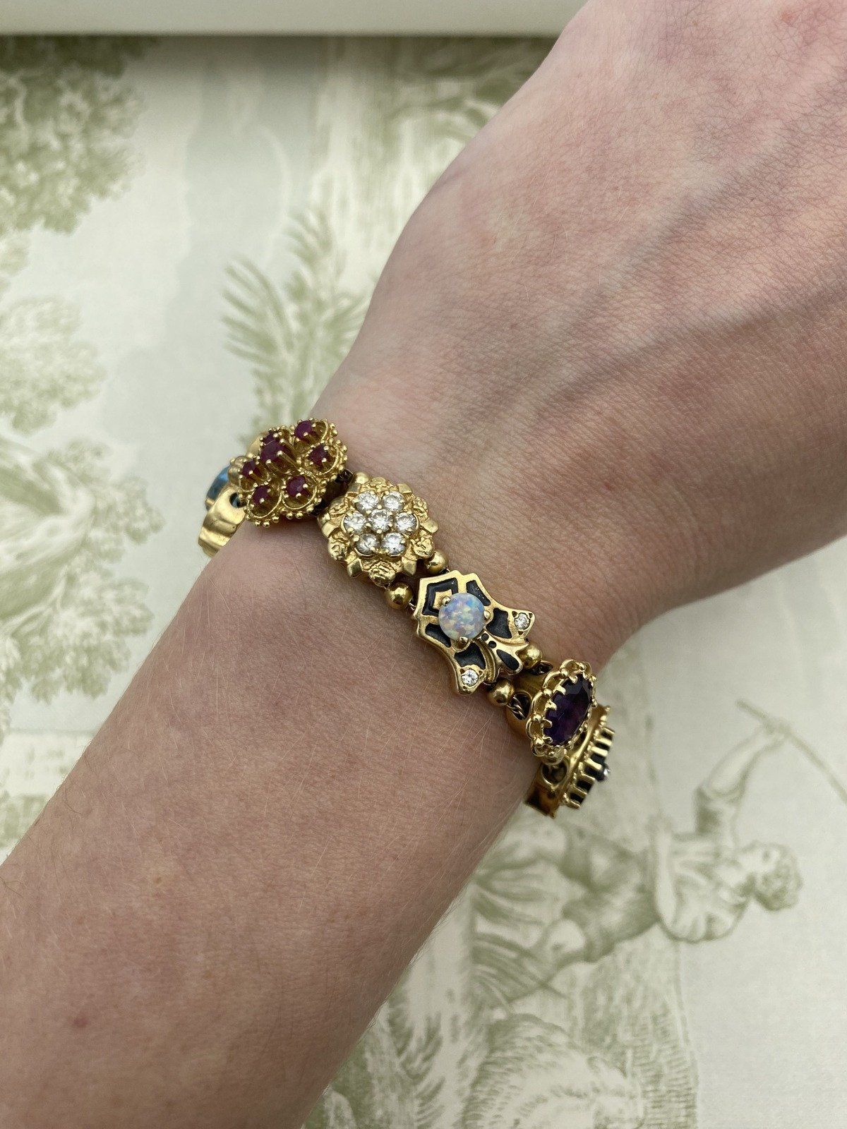 Solid 14k Gold Vintage Completed Semi-Precious Gem + Diamond Slide Bracelet 7