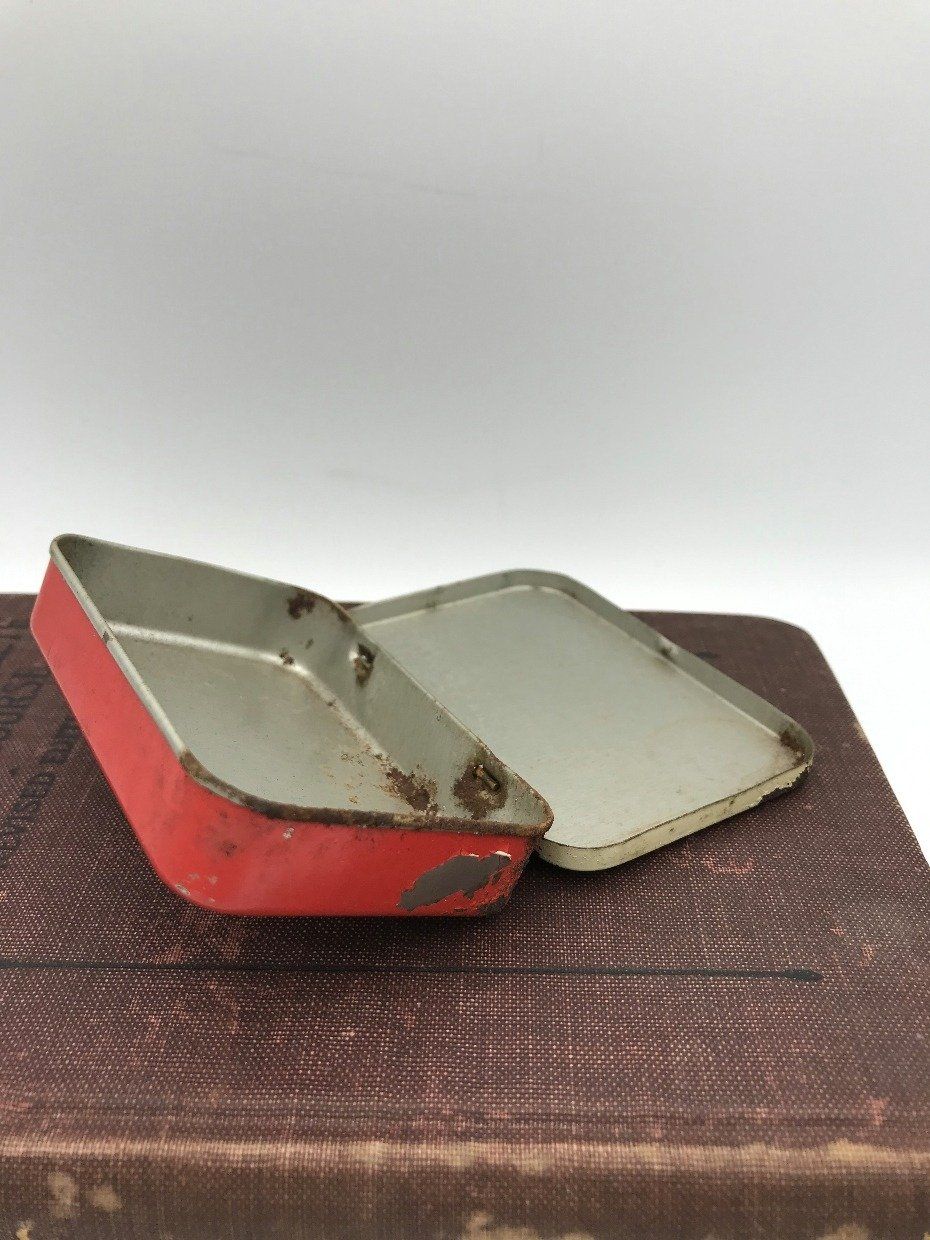 Vintage VU-Lighter Scripto Tin 3