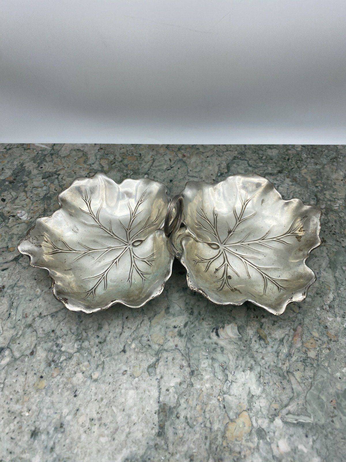 Reed and Barton Sterling Silver Double Cabbage Leaf Leaf Server No.X102A #223