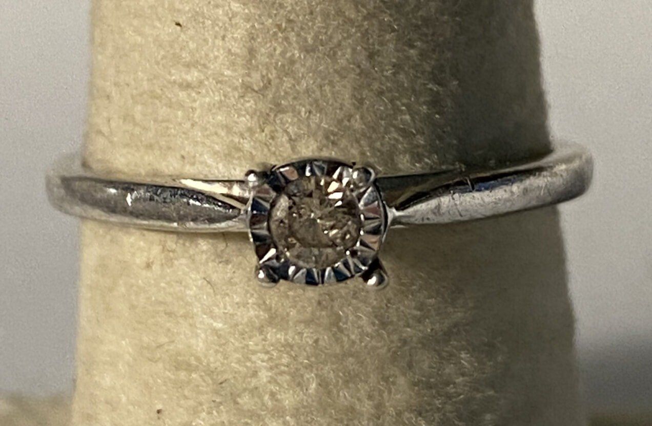 Sterling Diamond Ring Size 7