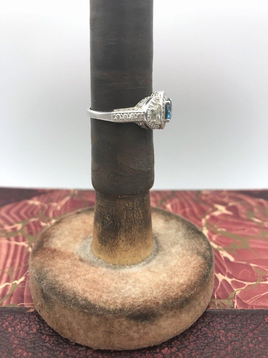 18k White Gold London Blue Topaz Diamond Crested Ring 3