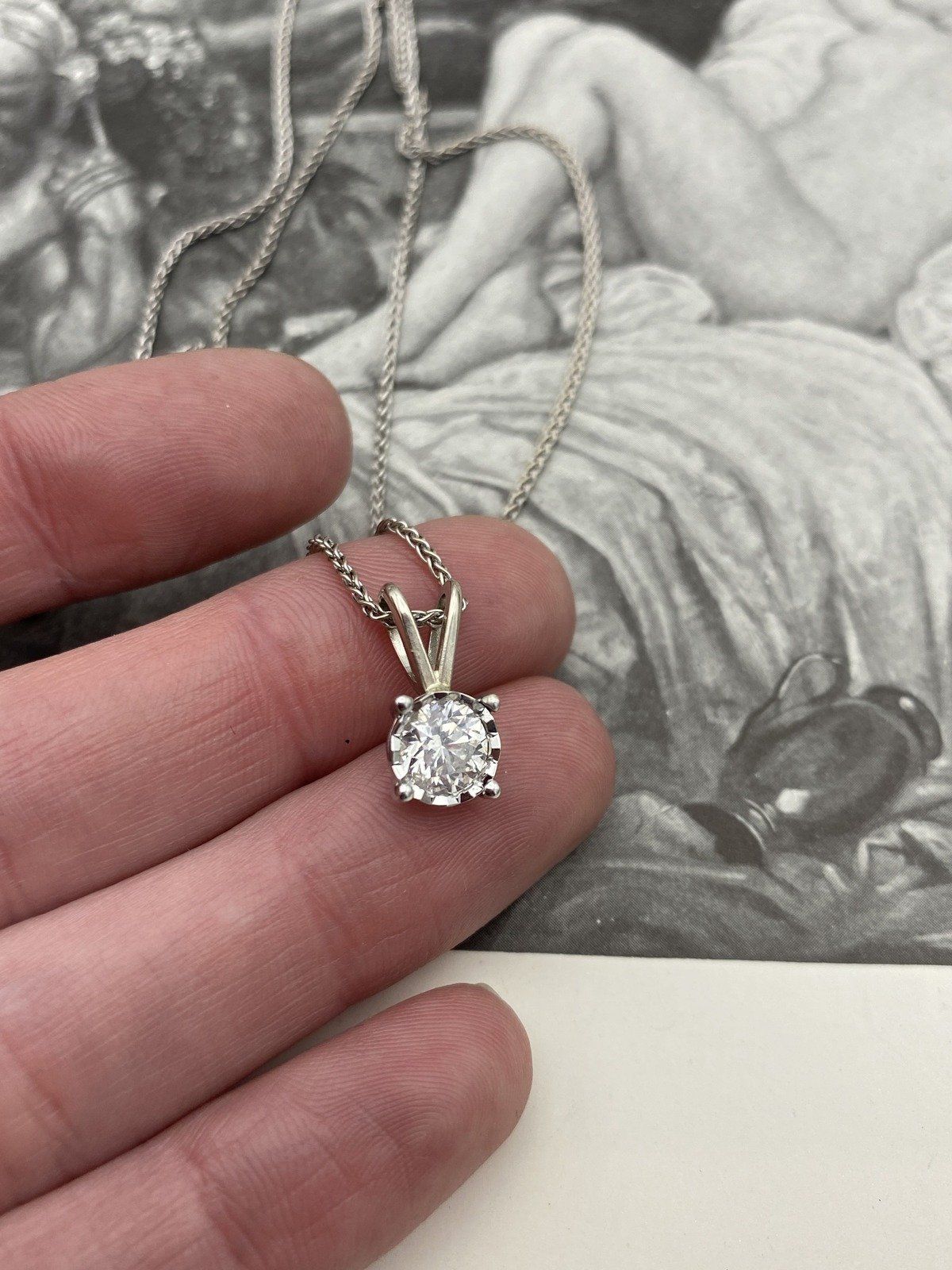 Lovely 14k White Gold .85ct Bezel Set Natural Diamond Solitaire Necklace w 18k Gold 20L 8