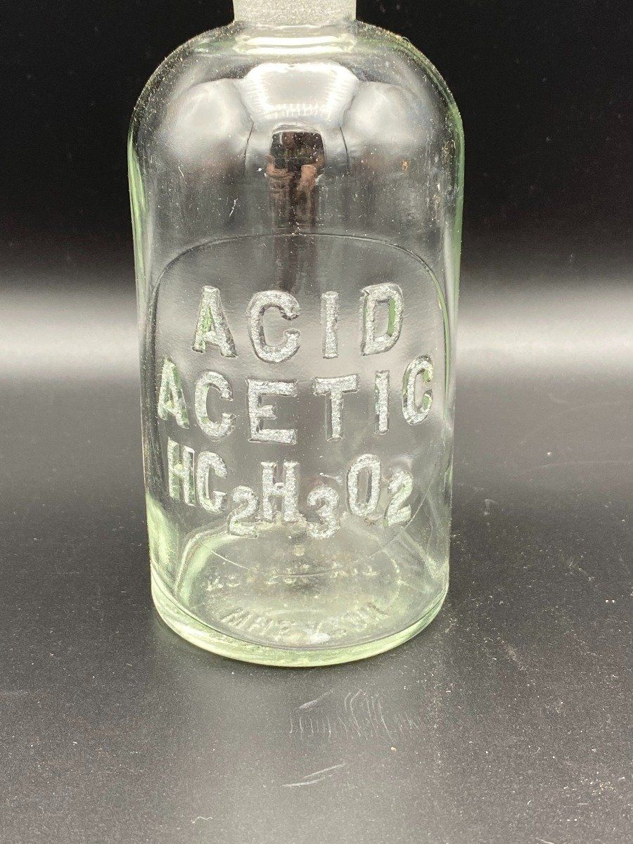 Apothecary Bottle 2