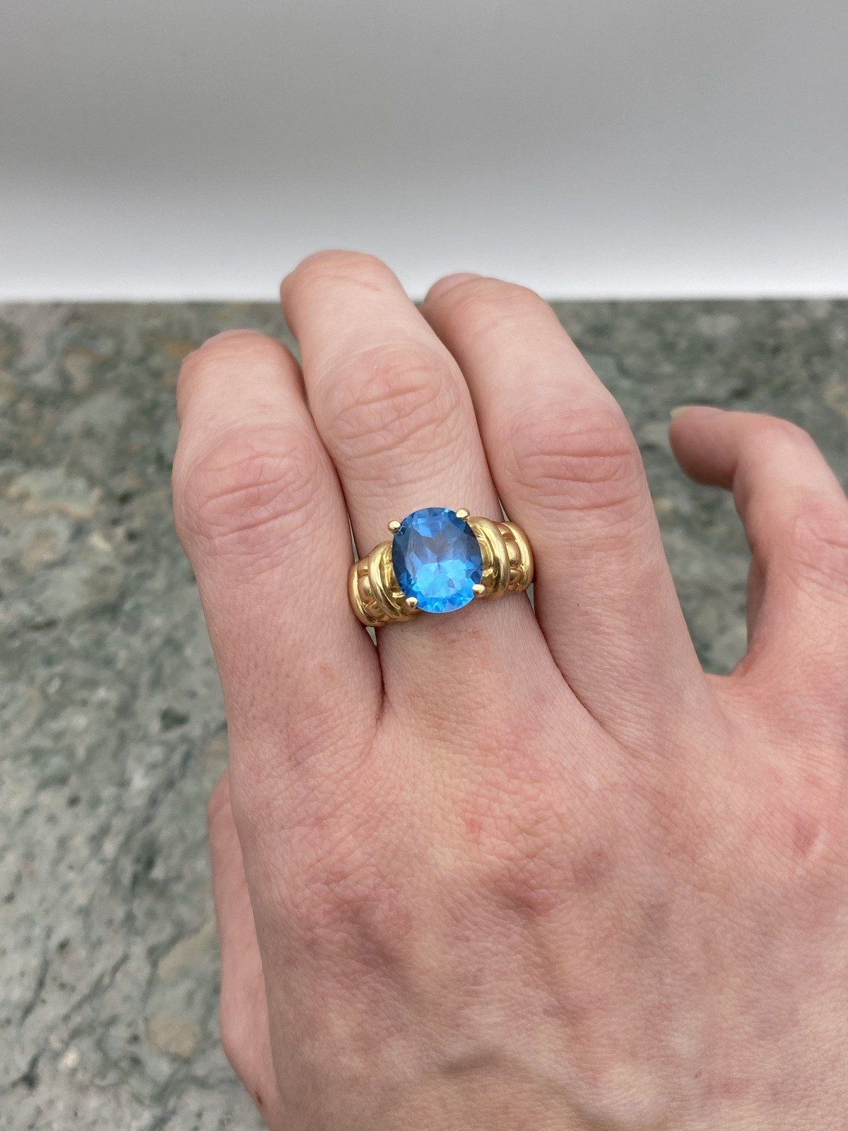Large Oval 14k Gold Vintage Blue Topaz Ring w Sculpted Shoulder Detail 2