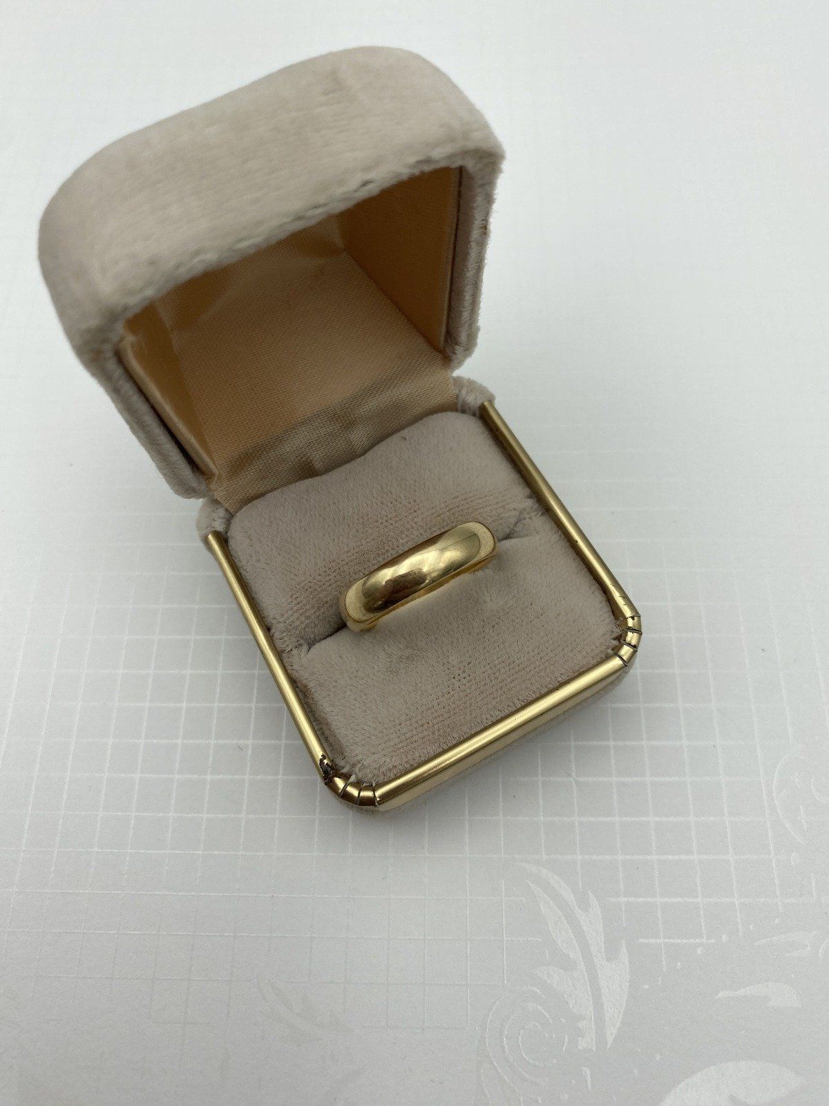 Classic 14k Gold Ladies 5mm Ring Band 5