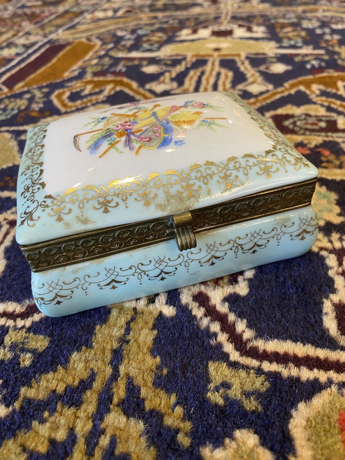 Andrea Sadek Antique Style Porcelain Jewelry + Trinket Box 3