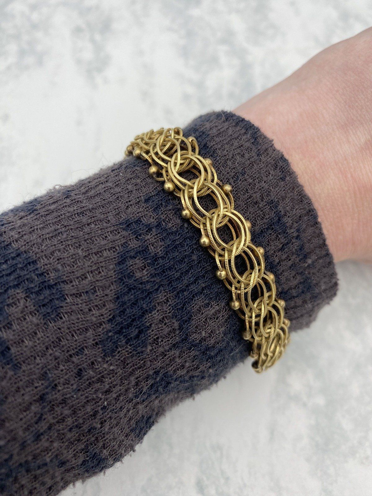 Vintage Solid 14k Gold Interlocking Loop + Grommet Statement/Starter Charm Bracelet 8L 14