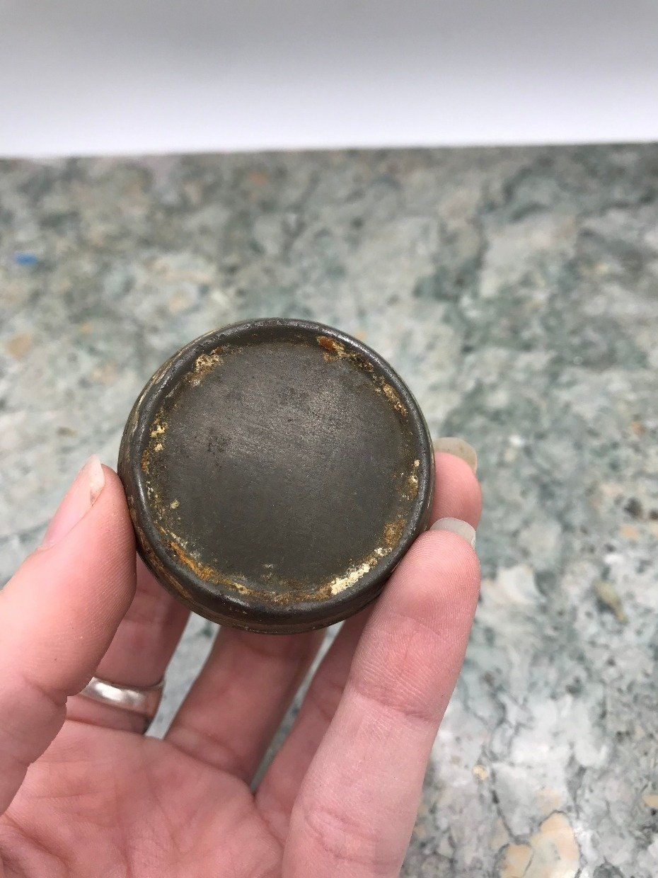 Tiny Hand Oil Tin 3