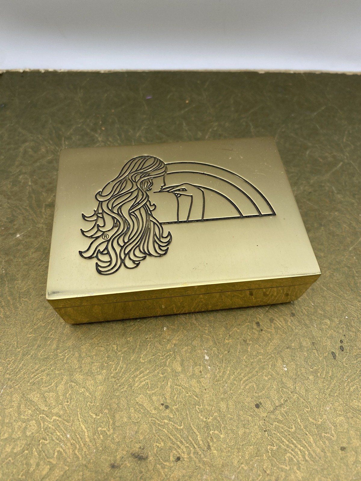 Quality Brass Velveteen Lined Jewelry Box w Lady Motif 516 5