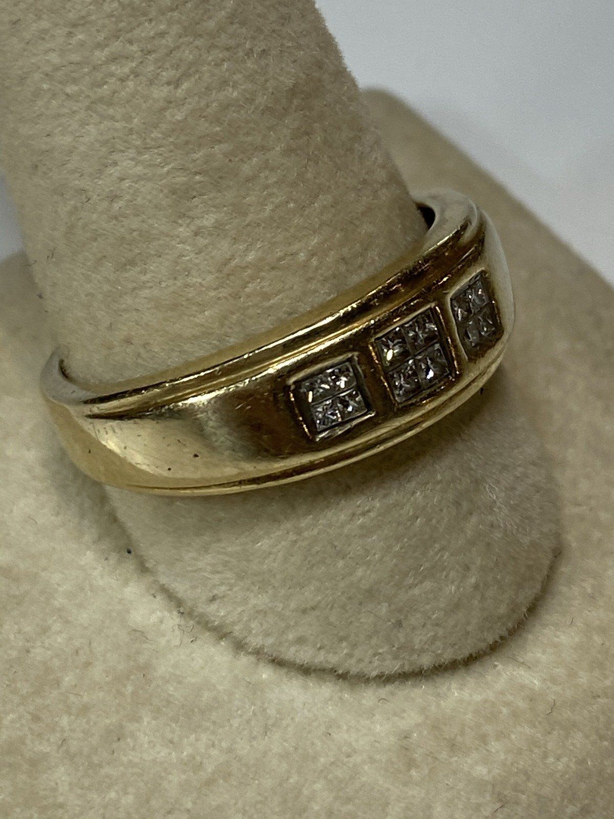 14k Gold Mens Diamond Wedding Band Sz. 11.5 3