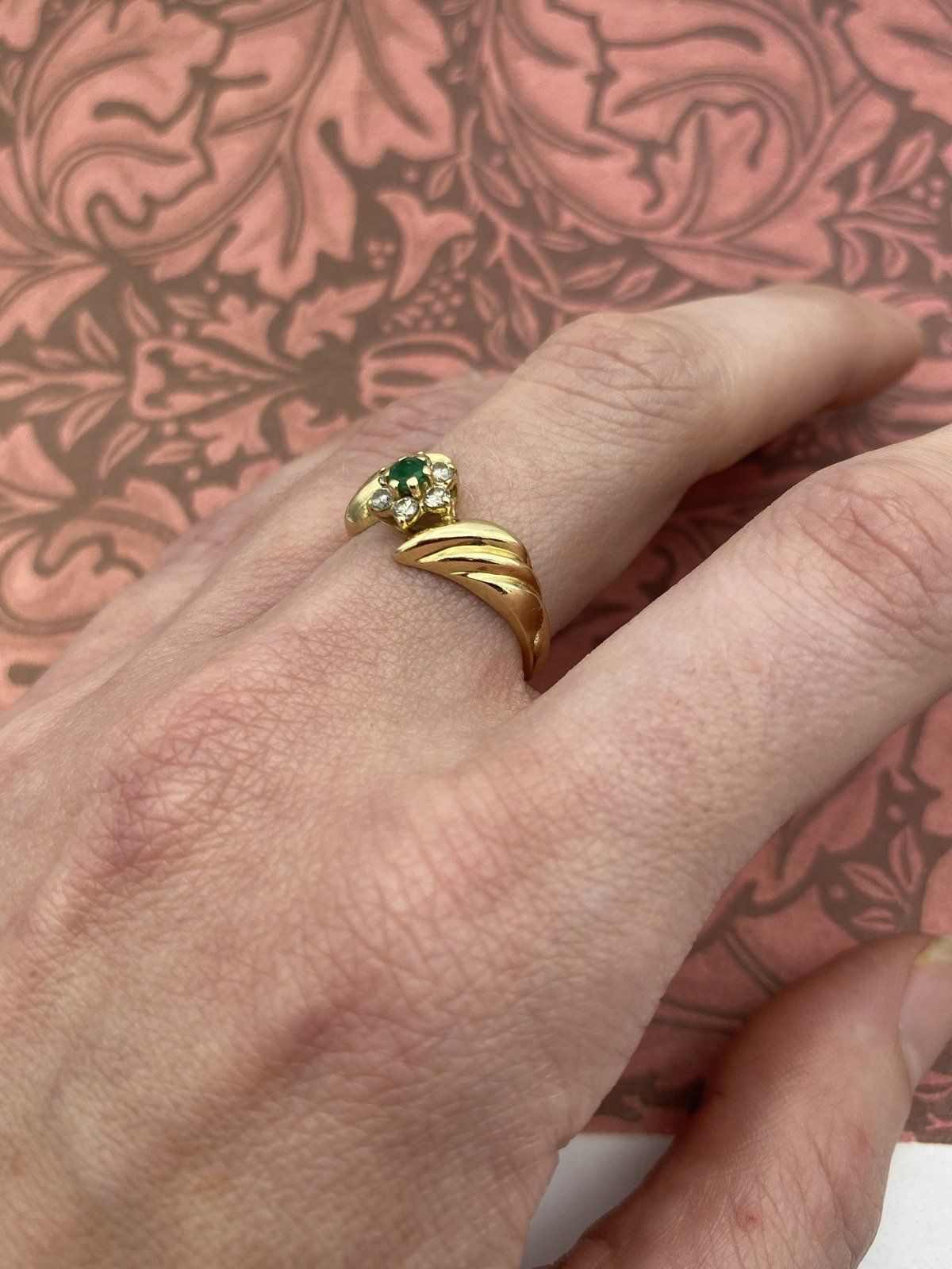 Vintage 14k Gold Emerald + Diamond Flower Ring w Fluted Bypass Shoulders #2605 2