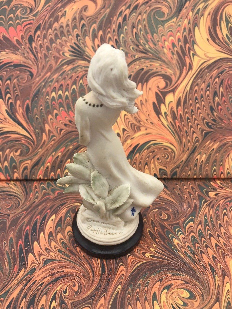 Miniature Florence Giueppe Armani Sweet Heart Figurine 3