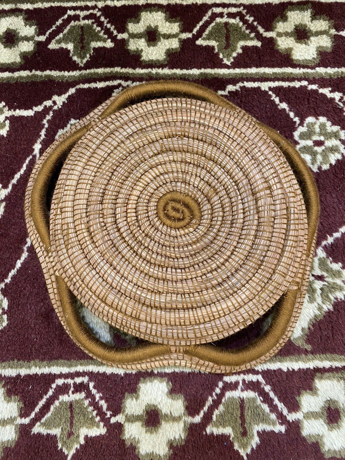 Lovely Pine Needle Scalloped Basket 9.5 3
