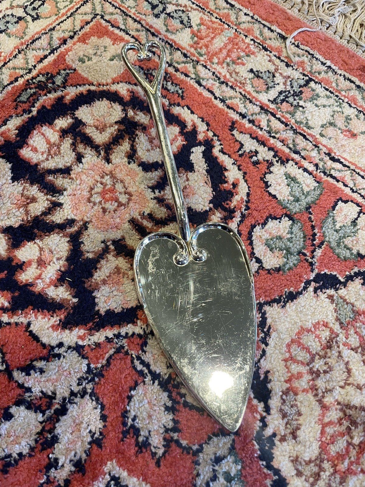 CUTE Silver Plated Heart Shaped Pie Server </3