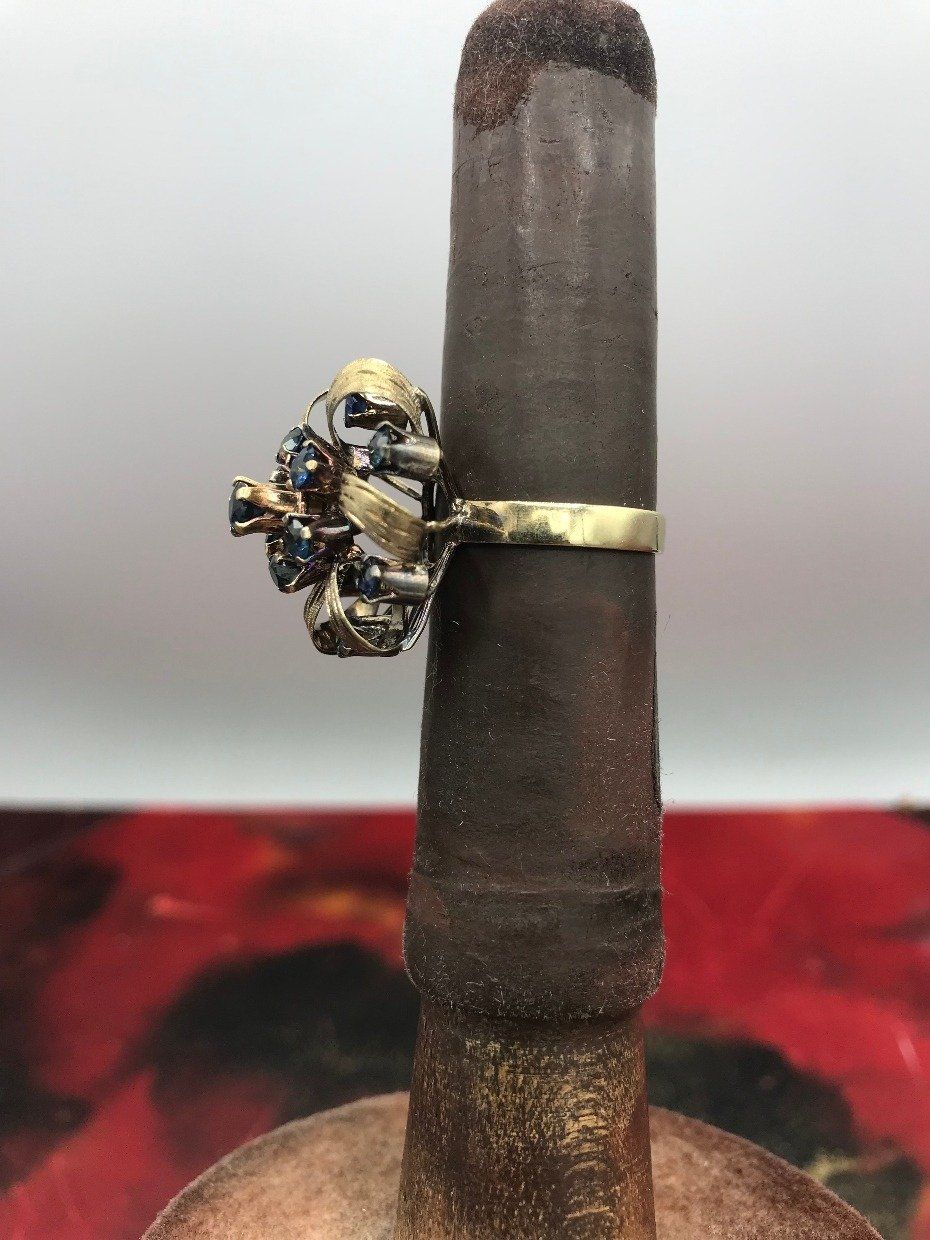 Breathtaking 10k Gold Natural Blue Sapphire Ribbon Flower Ring c.1950s 2