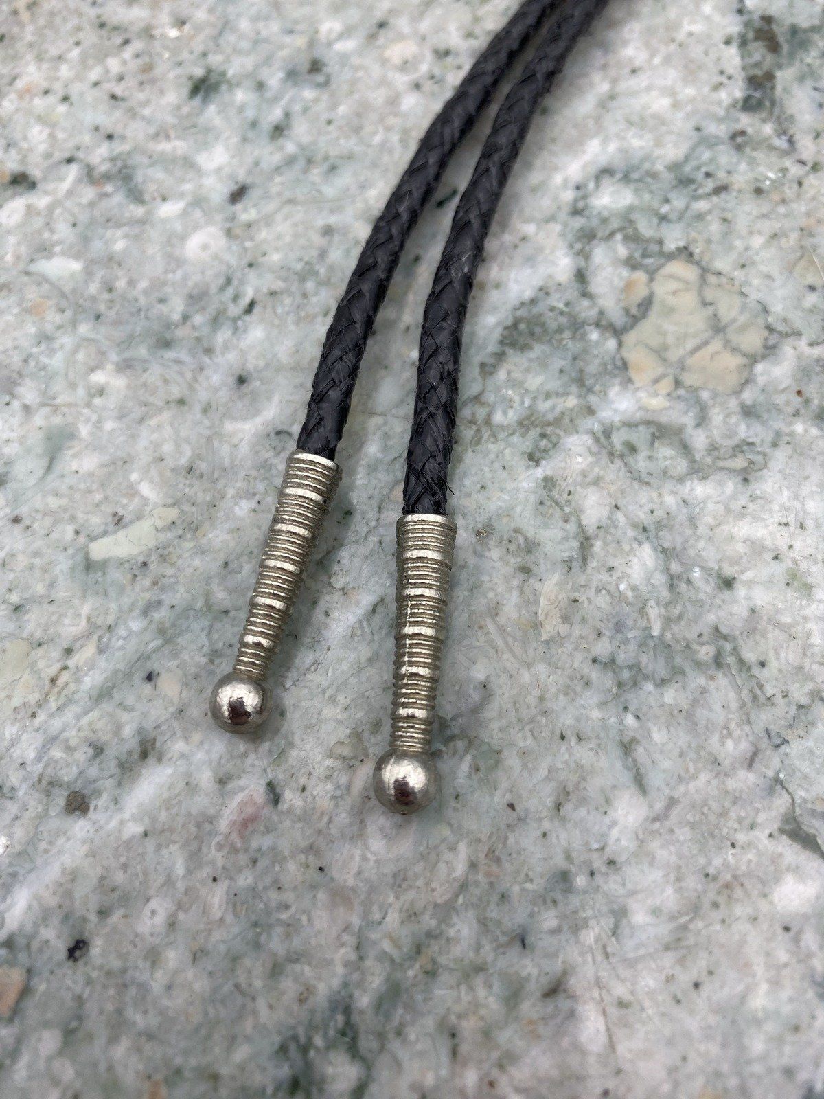Vintage Reticulated Silver Plated Bolo Tie 4