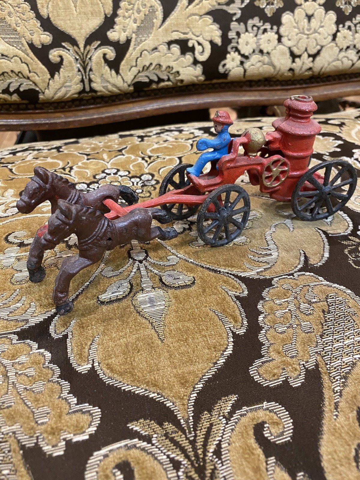 Miniature Cast Iron Vintage Fire Fighter Horse Drawn Toy 4