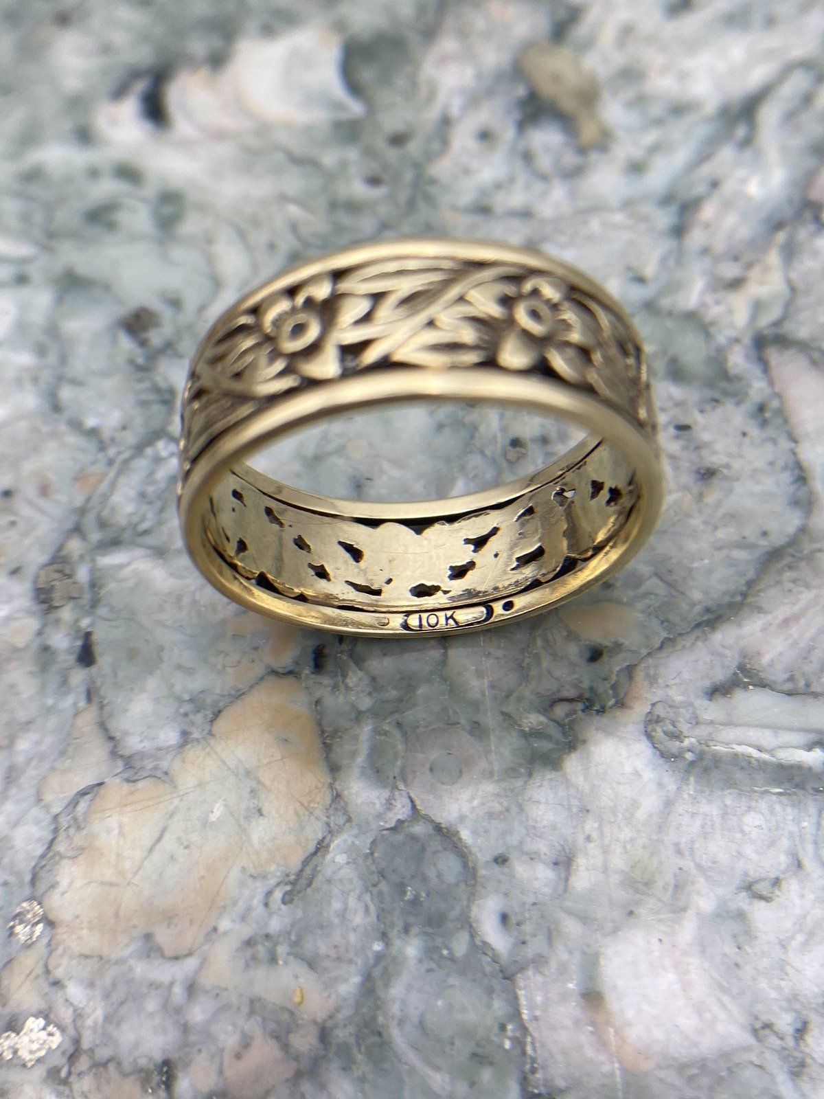 Men's Antique Reticulated Hand Carved 10k Gold Daffodil Motif Ring Band #2774 6